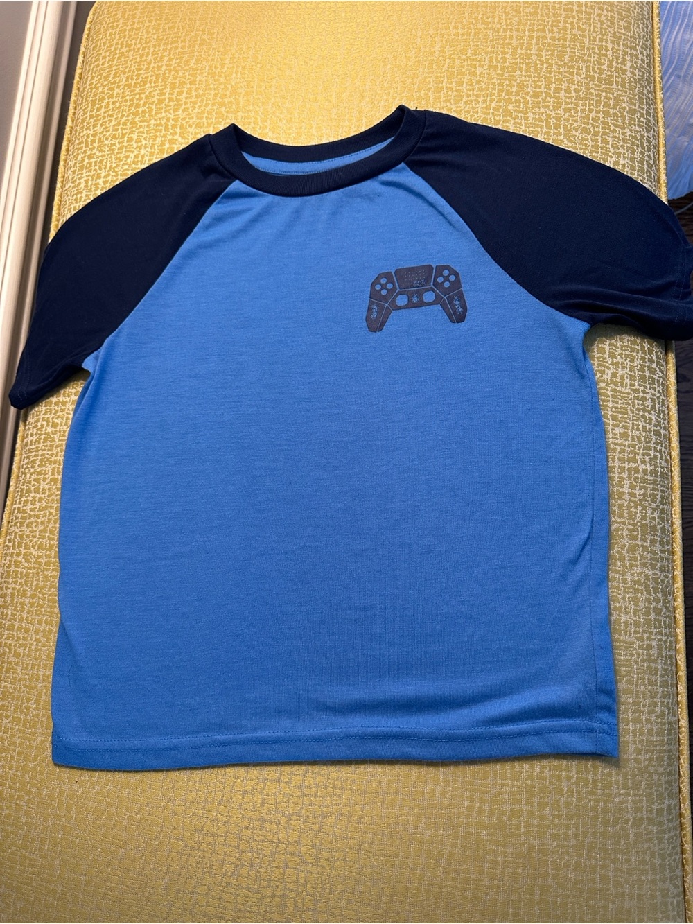 Cuddl Duds Blue and Navy Gamer Raglan Tee